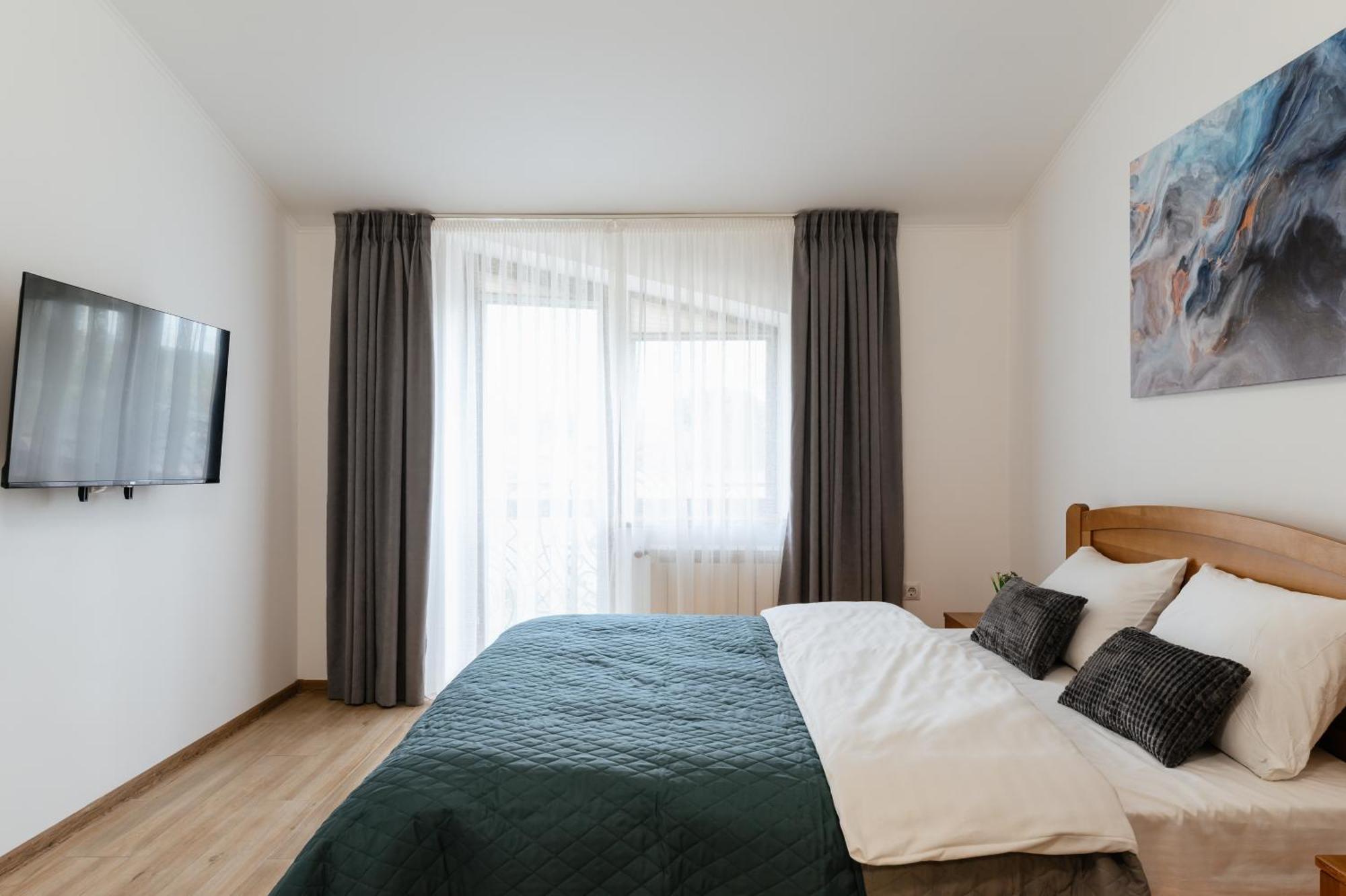 Luxury Apartments Uzhorod Eksteriør billede
