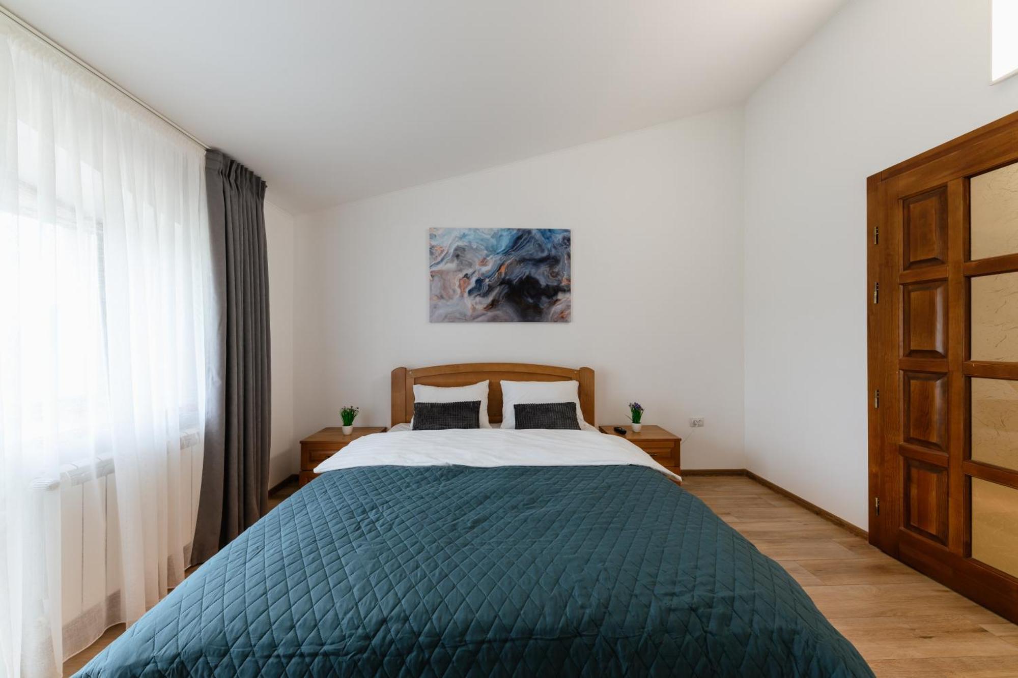 Luxury Apartments Uzhorod Eksteriør billede