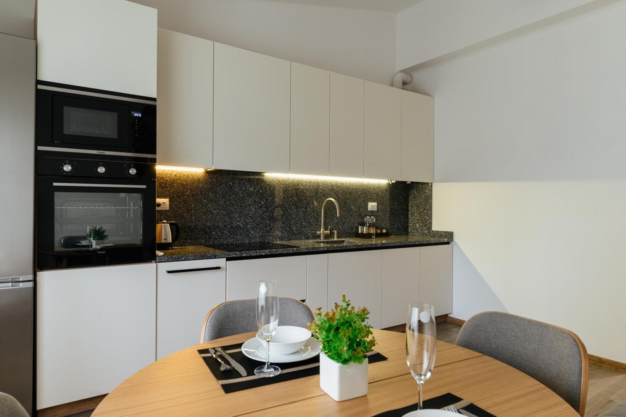 Luxury Apartments Uzhorod Eksteriør billede